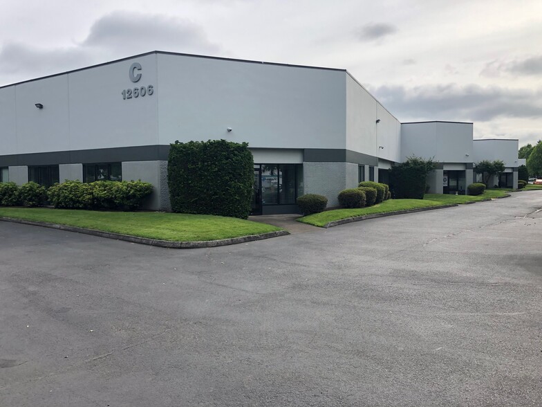 More Photos Of 12606 NE 95th St, Vancouver Warehouse For Lease