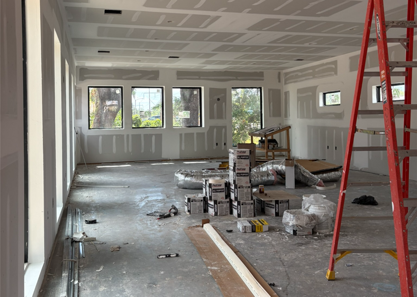 More Photos Of 7031 Market St, Wilmington Office For Lease