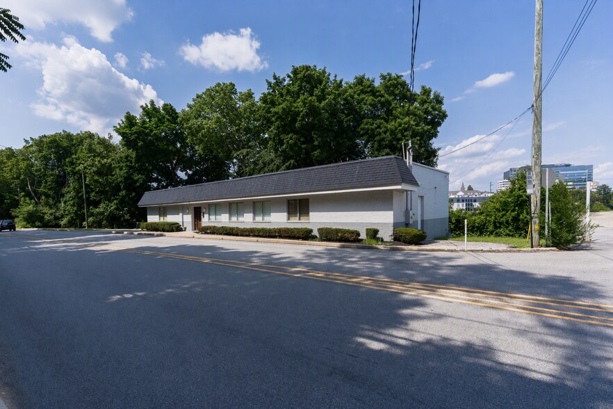 Primary Photo Of 128 Front St, Conshohocken Medical For Sale