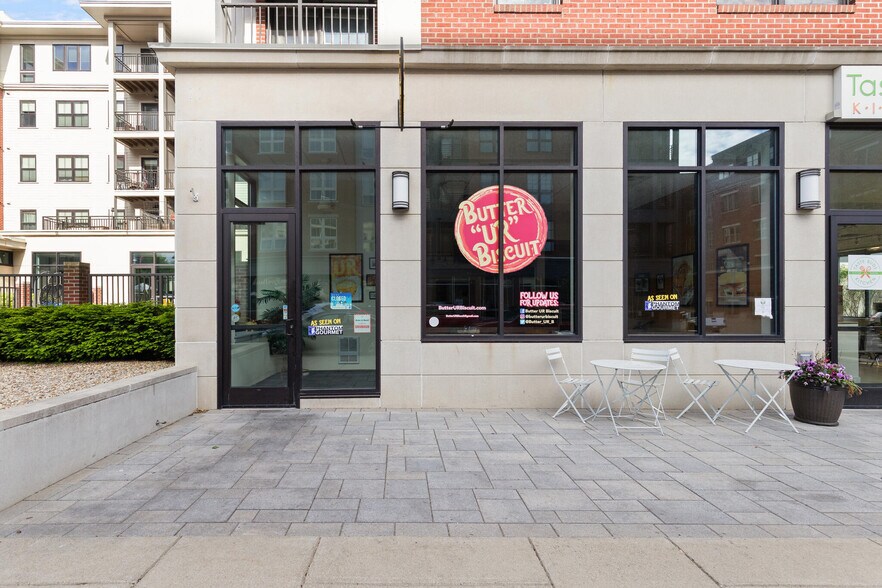 More Photos Of 131 Rantoul St, Beverly Apartments For Lease