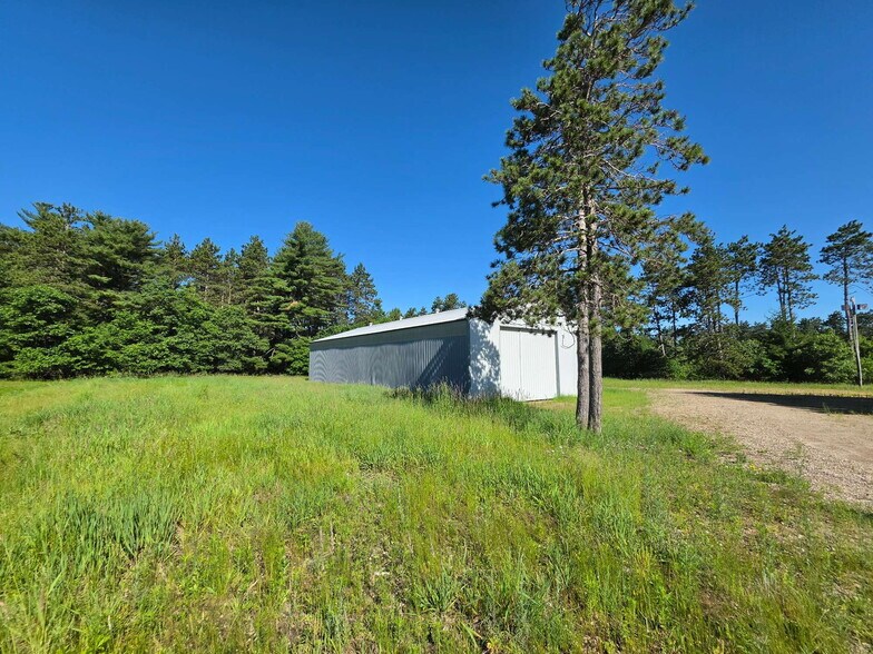 More Photos Of N12757 Rindahl Valley Rd, Osseo Warehouse For Lease