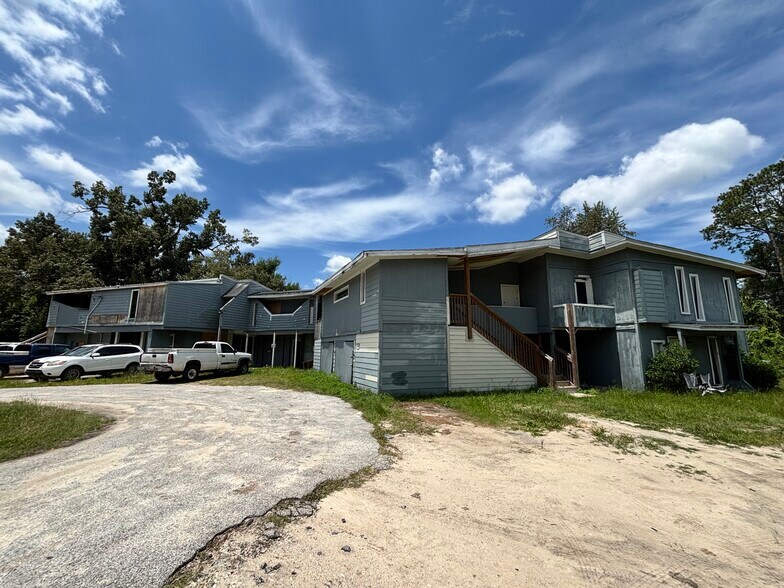 More Photos Of 1620 E Park Ave, Valdosta Apartments For Sale