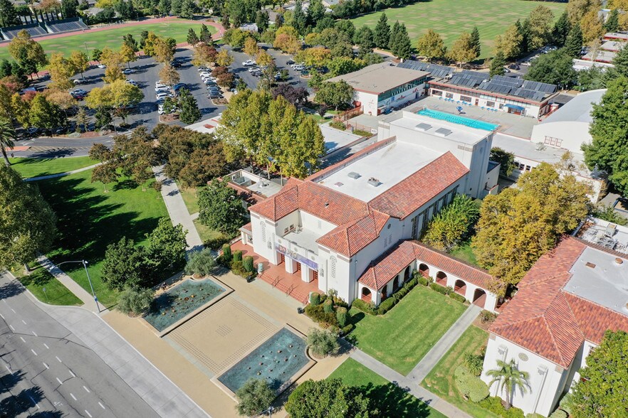 More Photos Of 1 W Campbell Ave, Campbell Office For Lease