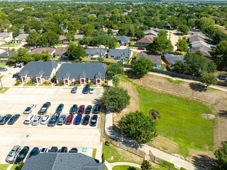 More Photos Of 1846 Snake River Rd, Katy Medical For Lease