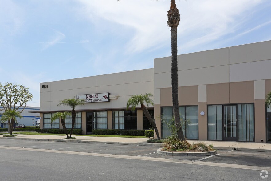 More Photos Of 1501 N Raymond Ave, Anaheim Light Manufacturing For Lease