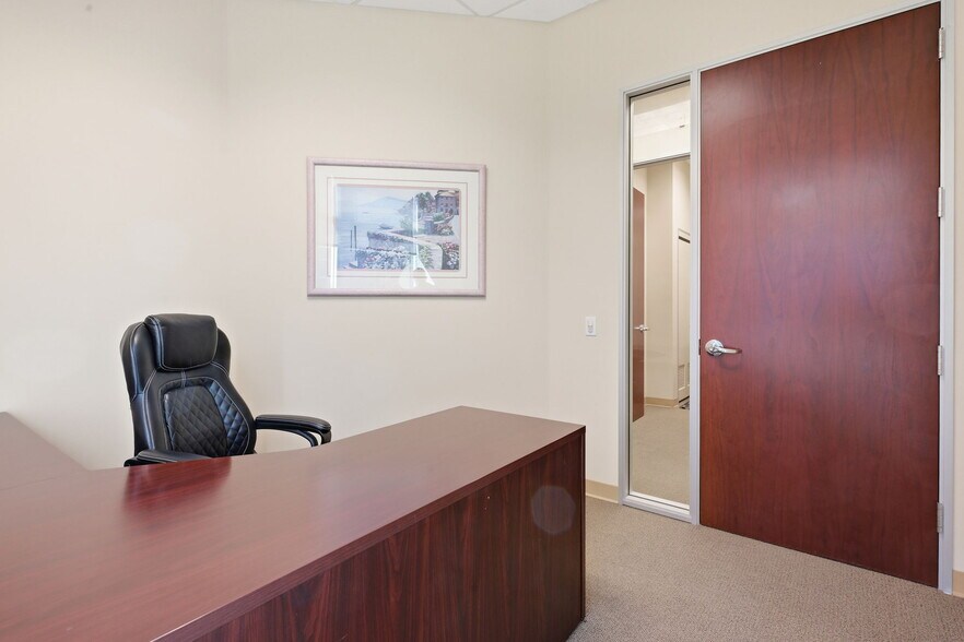 More Photos Of 5839 Pine Ave, Chino Hills Coworking Space