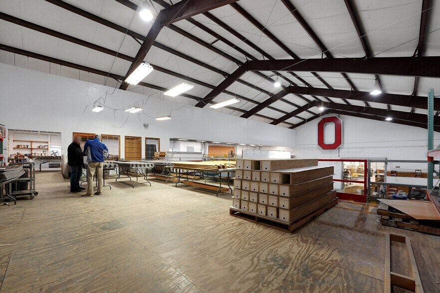 More Photos Of 1394 Courtright Rd, Columbus Warehouse For Sale