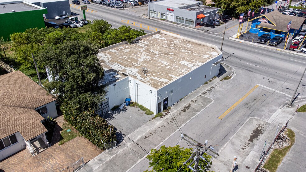 More Photos Of 114 NW 22nd Ave, Miami Freestanding For Sale