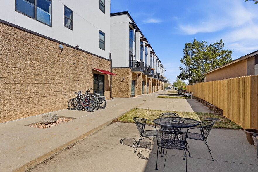 More Photos Of 4645 N Broadway St, Boulder Storefront Retail Residential For Sale