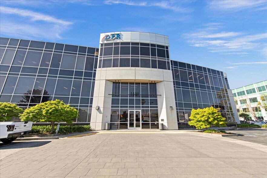 More Photos Of 1450 Veterans Blvd, Redwood City Office For Lease