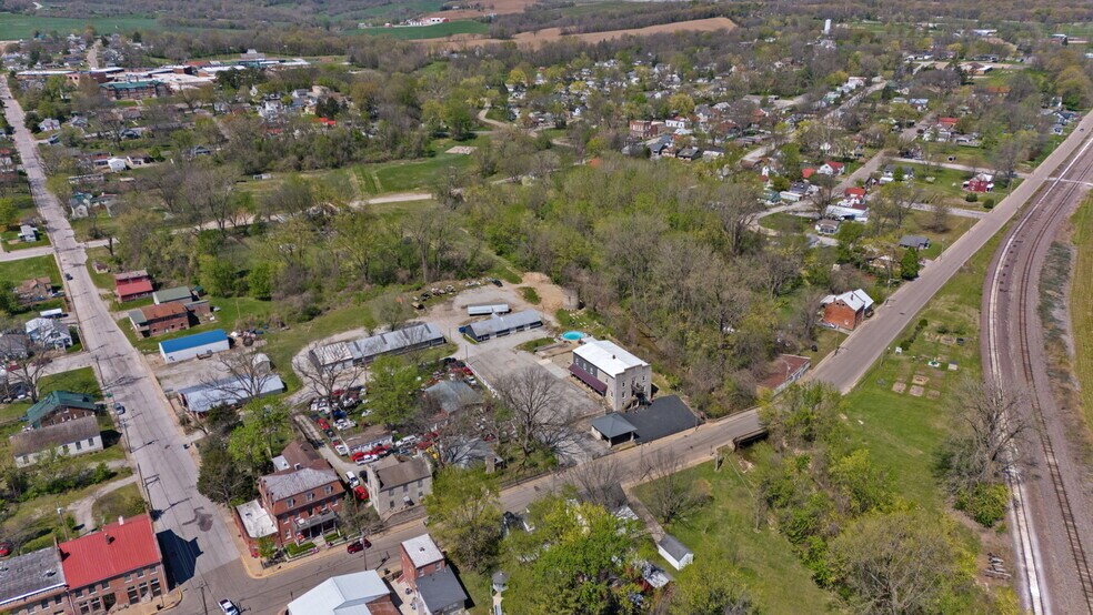 More Photos Of 305 N Main St, Ste Genevieve Storefront Retail Residential For Sale