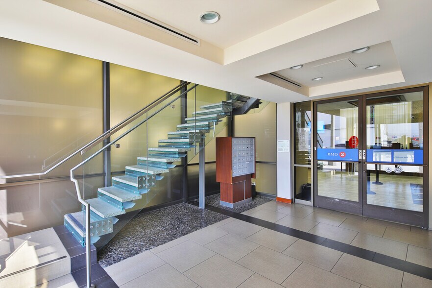 More Photos Of 2500 E Colorado Blvd, Pasadena Office For Sale