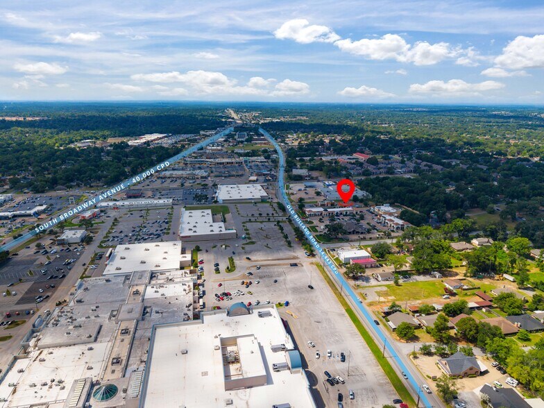 More Photos Of 4815 Old Bullard Rd, Tyler Freestanding For Lease