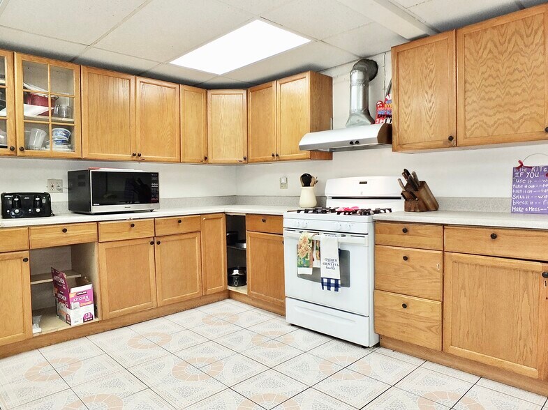 More Photos Of 830 Atlantic Ave, Long Beach Medical For Sale