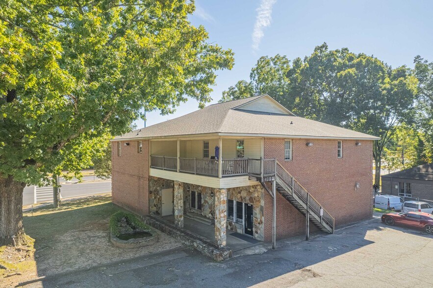 More Photos Of 19 Glenn Carrie Rd, Hull Office For Sale