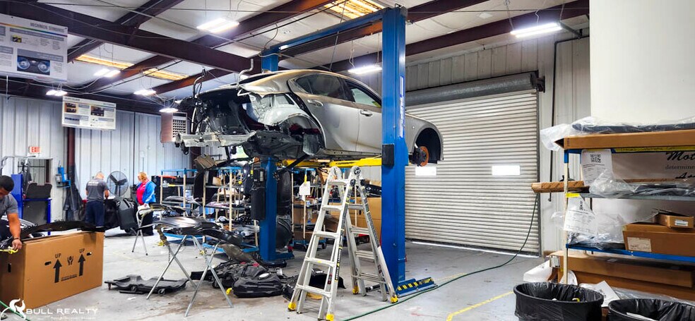 More Photos Of 2590 Lawrenceville Hwy, Lawrenceville Auto Repair For Sale