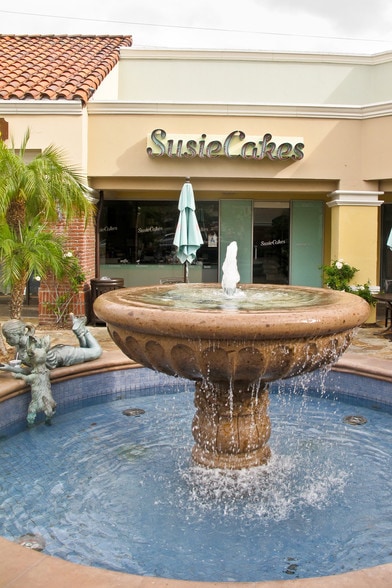 More Photos Of 23631-23697 Calabasas Rd, Calabasas Unknown For Lease