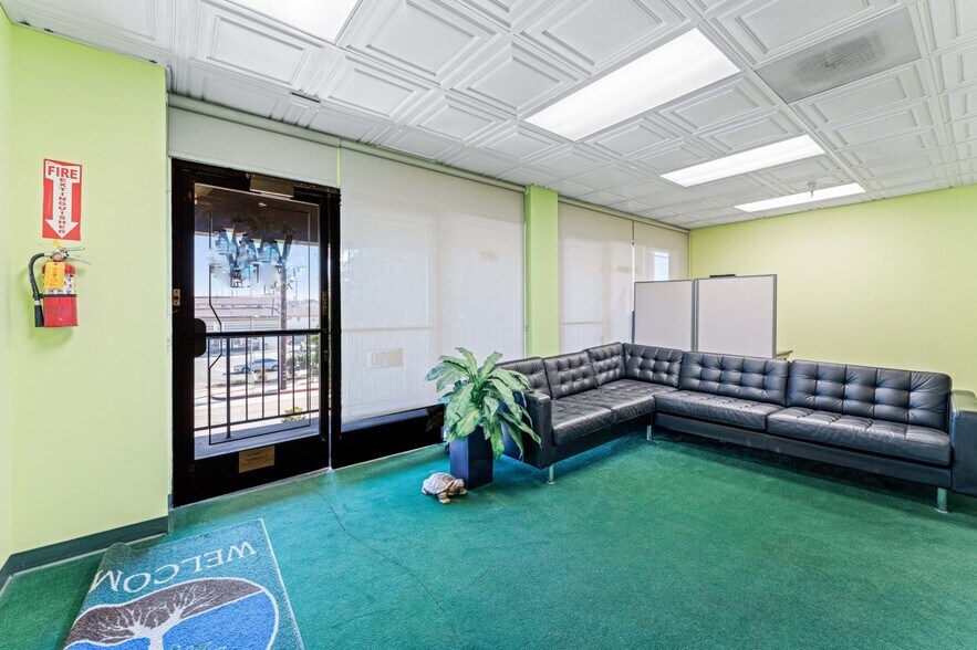 More Photos Of 1455 Monterey Pass Rd, Monterey Park Office Residential For Lease