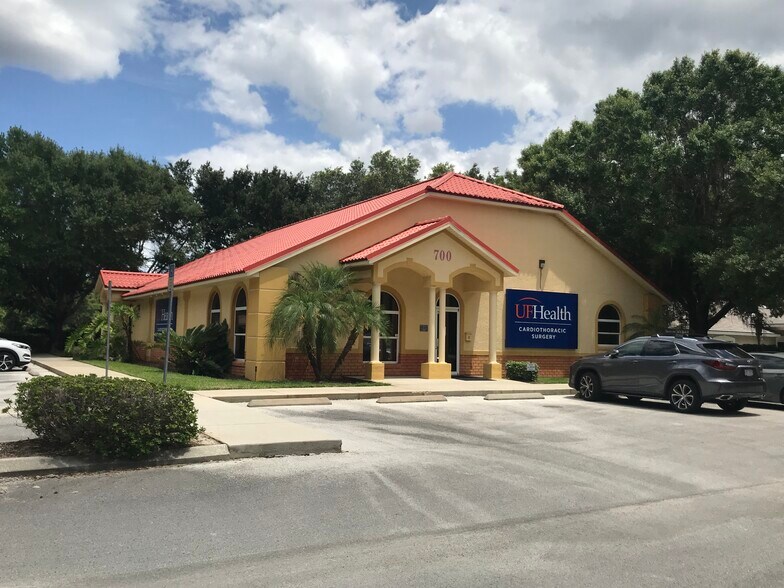 More Photos Of 700 Doctors Ct, Leesburg Medical For Sale