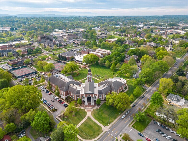 More Photos Of 2120 N Ocoee St, Cleveland Apartments For Sale