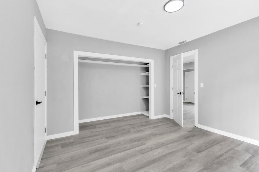 More Photos Of 1006 Lochbrae Rd, Sacramento Assisted Living For Sale