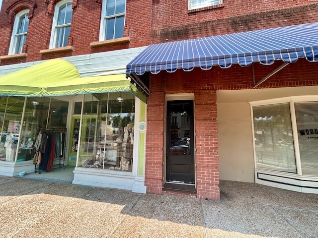 More Photos Of 301 Centre St, Fernandina Beach Storefront Retail Office For Lease