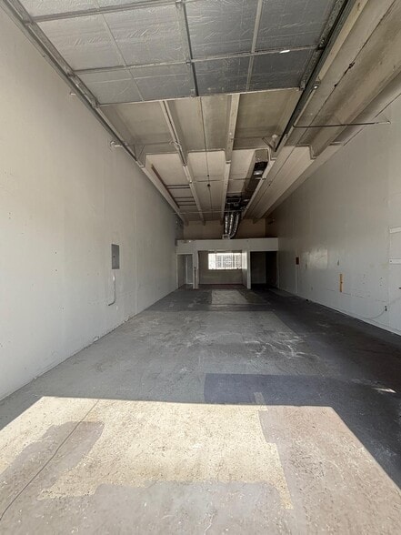 More Photos Of 7251-7309 NW 12th St, Miami Warehouse For Lease