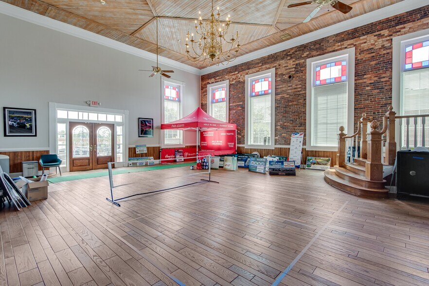 More Photos Of 55 Scott St, Buford Office For Sale