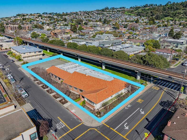 More Photos Of 1600 Kearney St, El Cerrito Loft Creative Space For Sale