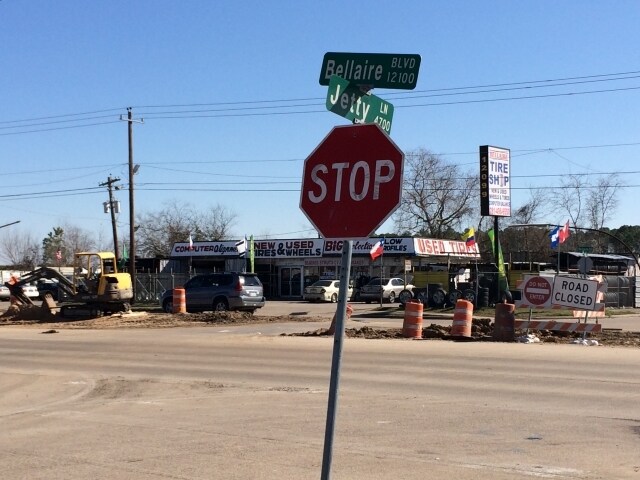 More Photos Of 12112 Bellaire Blvd, Houston Medical For Lease