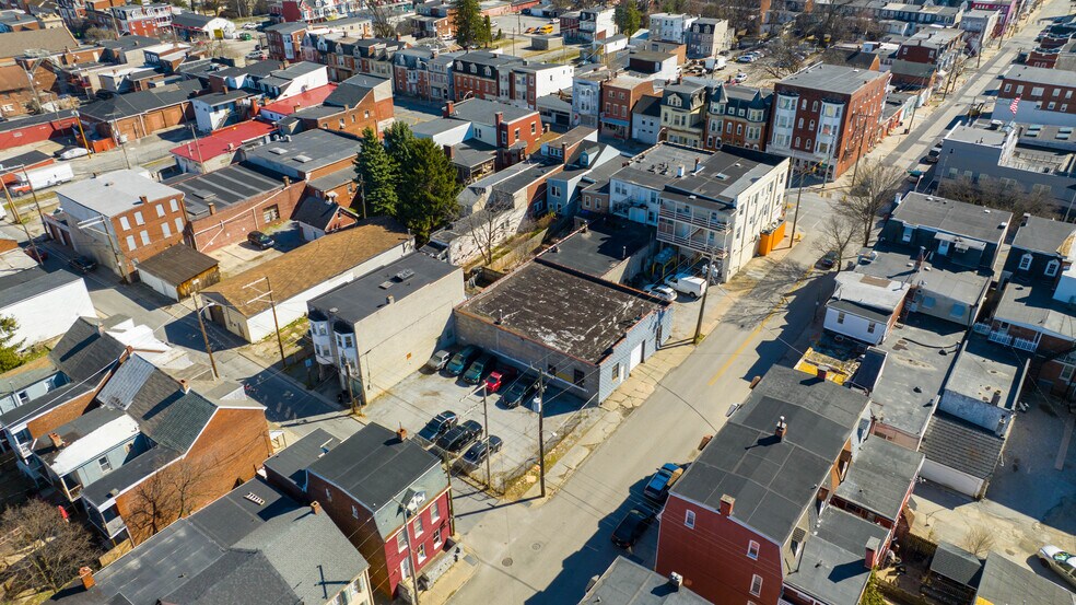 More Photos Of 665-667 W Market St, York Storefront Retail Residential For Sale