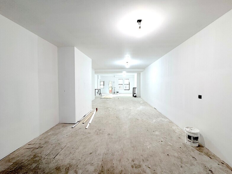 More Photos Of 431 Metropolitan Ave, Brooklyn Storefront Retail Residential For Lease