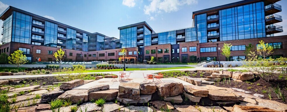 More Photos Of 124 W Superior Street, Fort Wayne Apartments For Lease