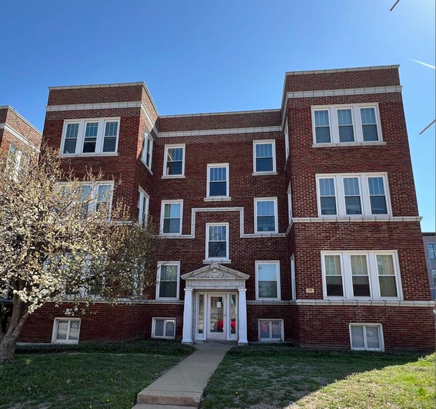 More Photos Of , Saint Louis Multifamily For Sale