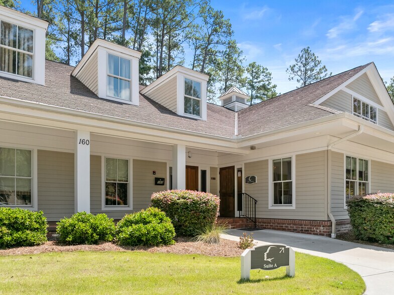 More Photos Of 160 Turnberry Way, Pinehurst Medical For Sale