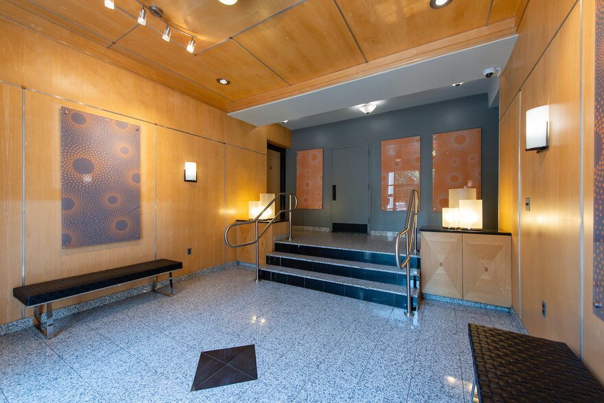 More Photos Of 1616 16th St NW, Washington Apartments For Sale