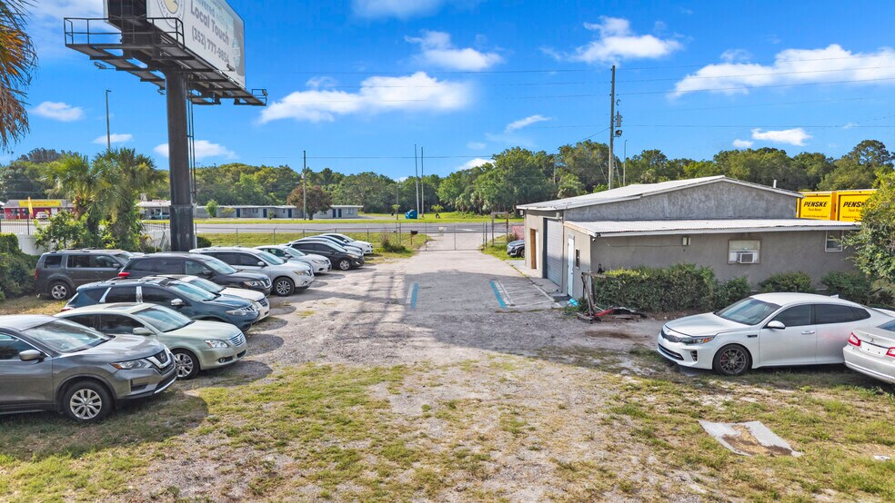 Primary Photo Of 15217 US Highway 19, Hudson Auto Dealership For Sale