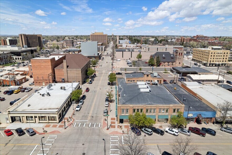 More Photos Of 1803-1807 Capitol Ave, Cheyenne Office For Sale