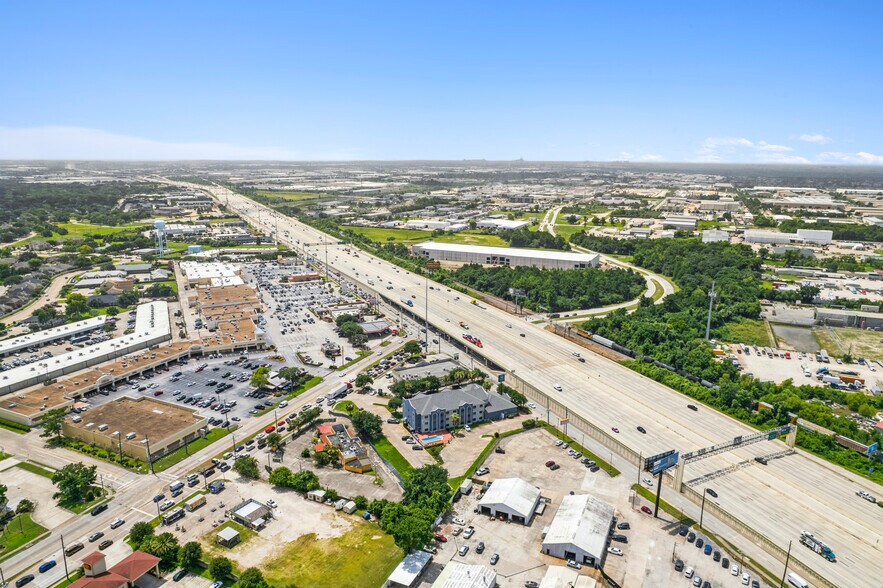 More Photos Of 17550 Northwest Fwy, Houston Hotel For Sale