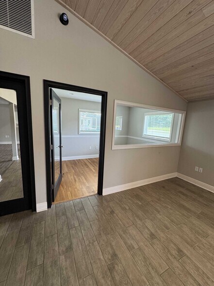 More Photos Of 7265 SW Sr-200 Hwy, Ocala General Retail For Sale