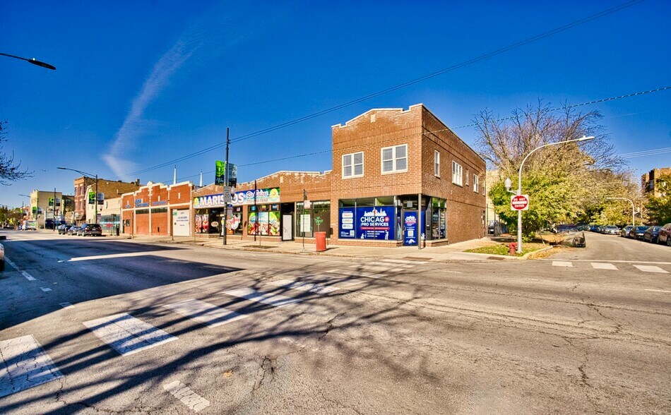 Primary Photo Of 3034-3040 W Montrose Ave, Chicago Multifamily For Sale
