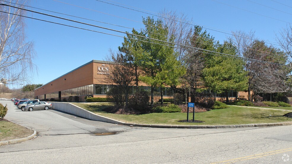 More Photos Of 175 Commerce Way, Portsmouth Office For Lease