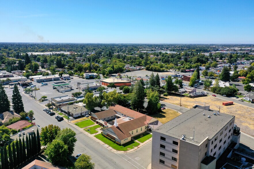 More Photos Of 874 Plumas St, Yuba City Office For Sale