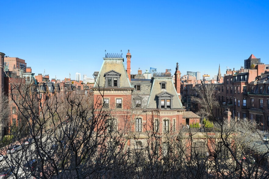 More Photos Of 164 Marlborough St, Boston Dormitory For Sale