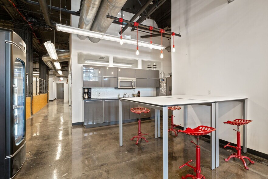 More Photos Of 1501 Locust St, Saint Louis Apartments For Sale