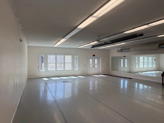 More Photos Of 550 Fillmore Ave, Tonawanda Light Distribution For Lease