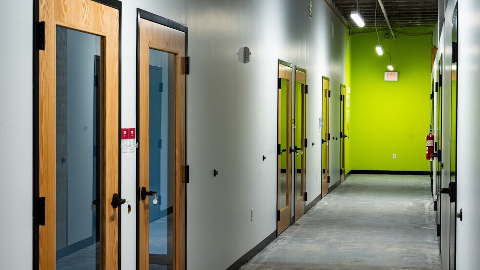 More Photos Of 1200 N St, Lincoln Office For Lease