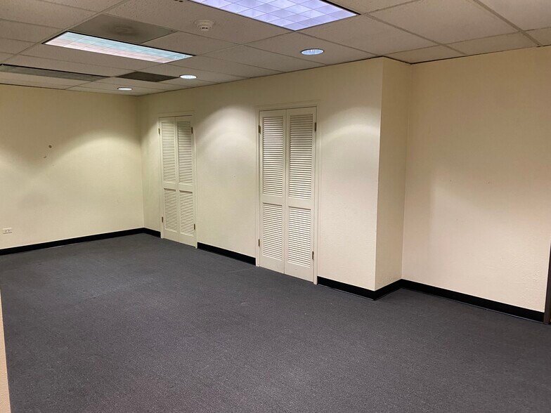 More Photos Of 4955 Miller St, Wheat Ridge Warehouse For Lease