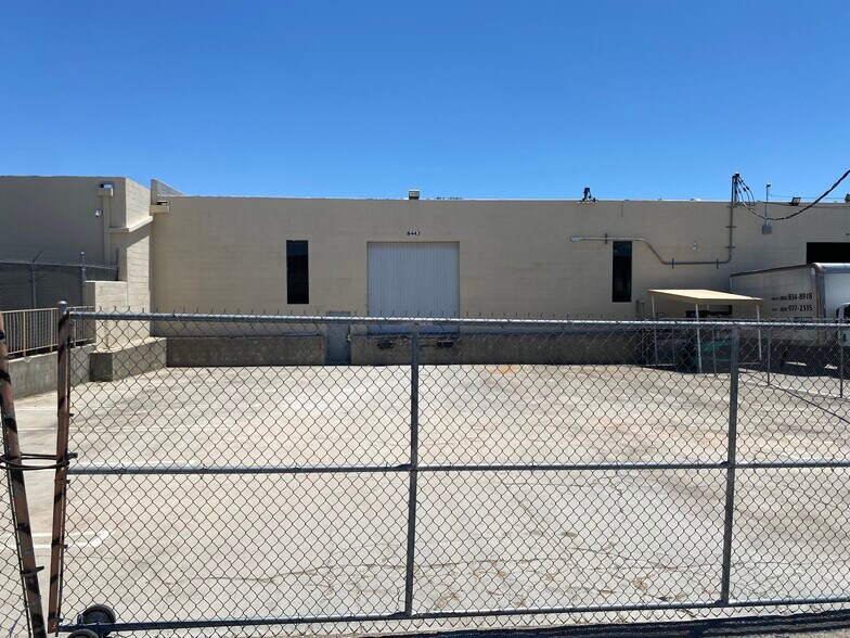 More Photos Of 8441-8443 Canoga Ave, Canoga Park Warehouse For Lease
