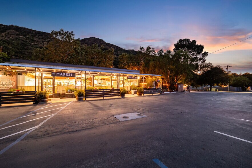 More Photos Of 28192 Silverado Canyon Rd, Silverado General Retail For Sale